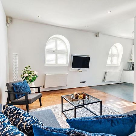 Modernized South Kensington Apartments ลอนดอน ภายนอก รูปภาพ