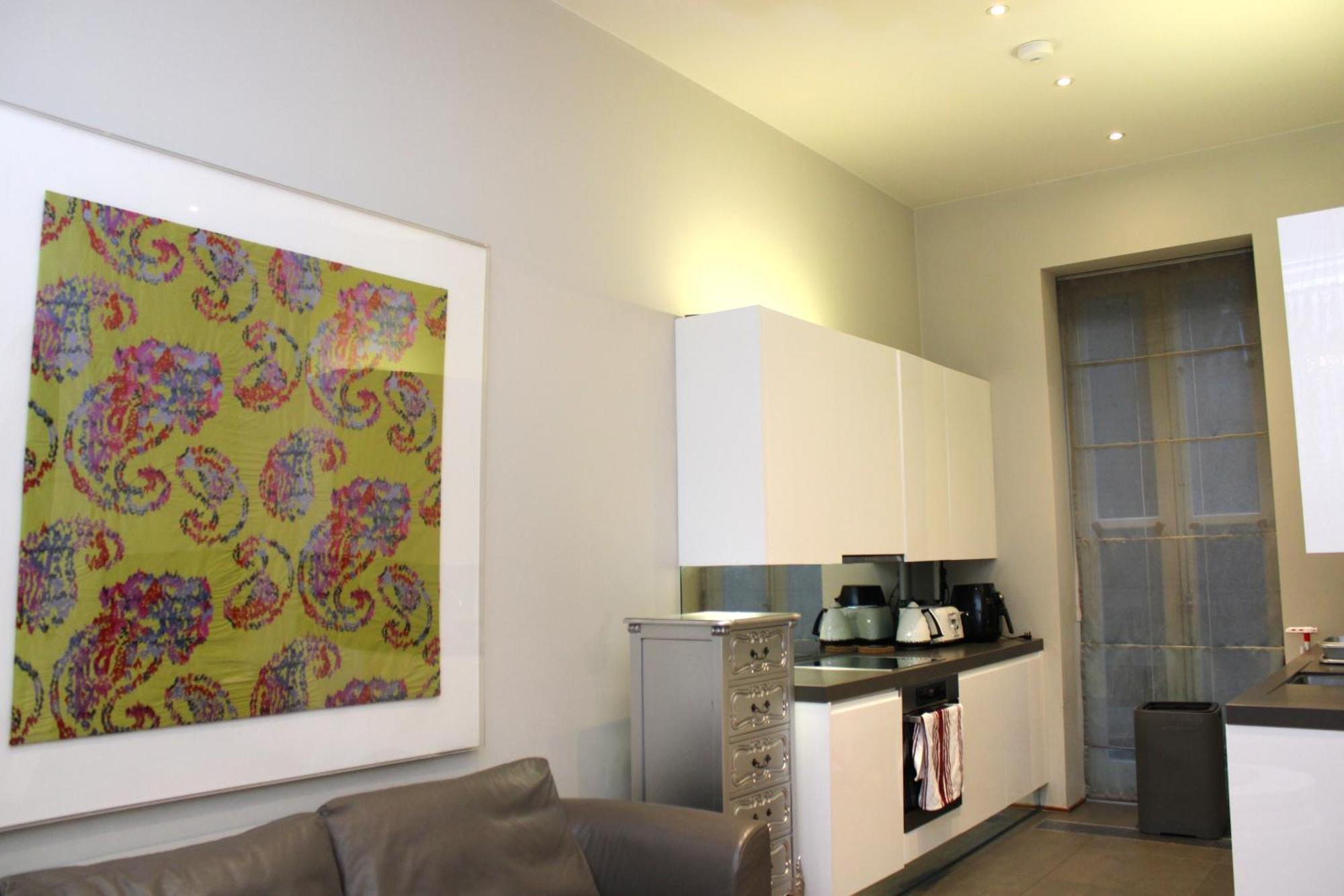 Modernized South Kensington Apartments ลอนดอน ภายนอก รูปภาพ